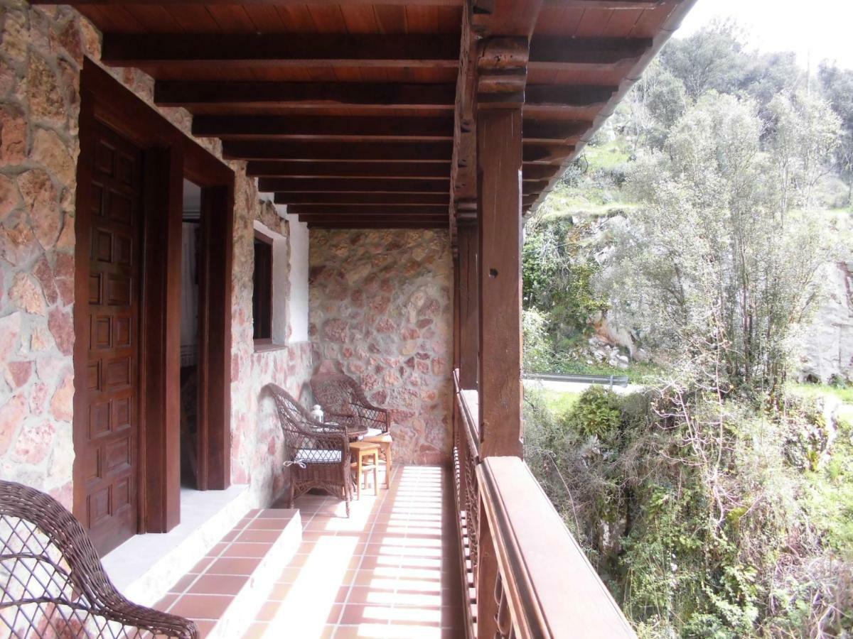El Molino Hotell Arenas De Cabrales Eksteriør bilde