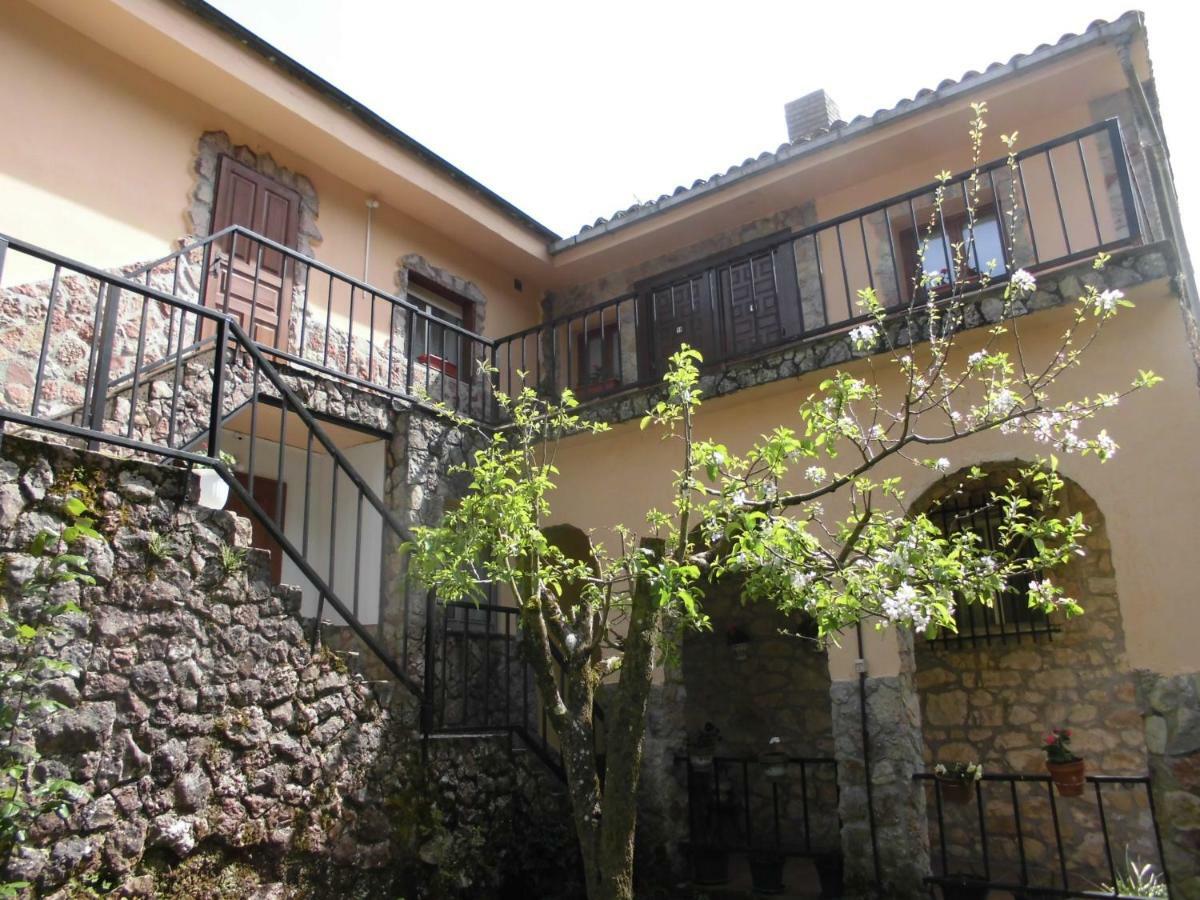 El Molino Hotell Arenas De Cabrales Eksteriør bilde