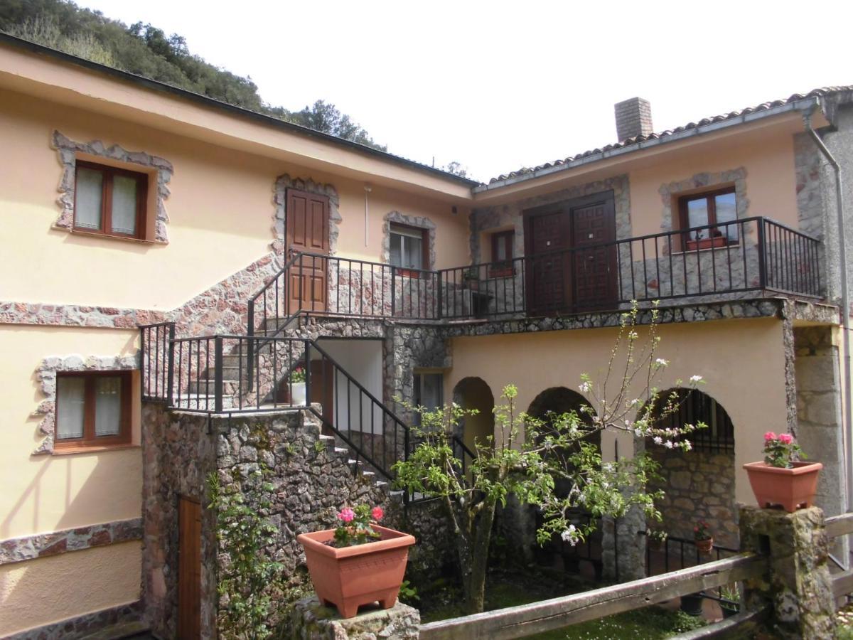 El Molino Hotell Arenas De Cabrales Eksteriør bilde
